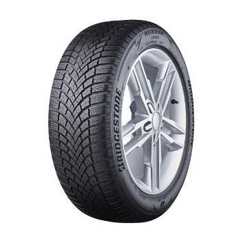 245/70R16 Bridgestone Blizzak LM005 111 